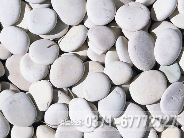 鵝卵石破碎機每小時處理多少噸鵝卵石？