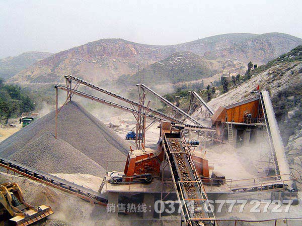 鐵礦石破碎生產(chǎn)線(xiàn)全套配置與礦物粒度的關(guān)系