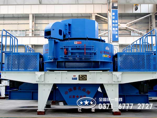 在選擇制砂設(shè)備制造廠(chǎng)家的時(shí)要注意哪些