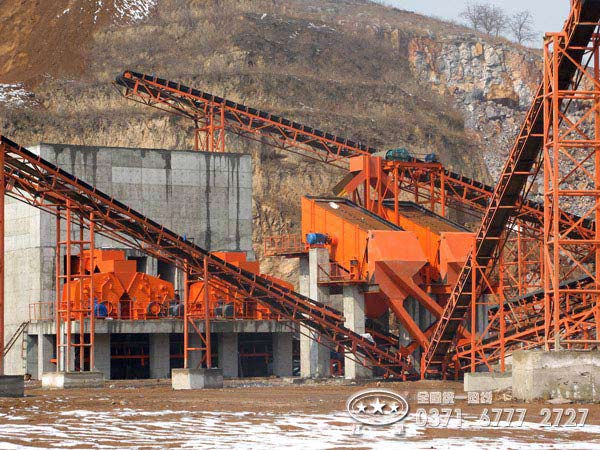 采石場破碎生產(chǎn)線上破碎機如何選型？