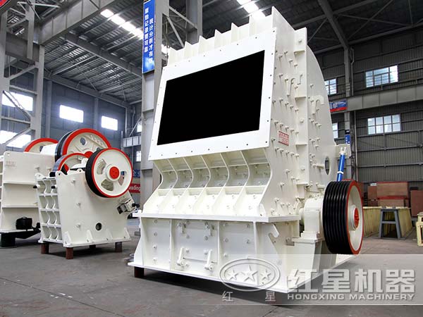 砂石料反擊式破碎機(jī)