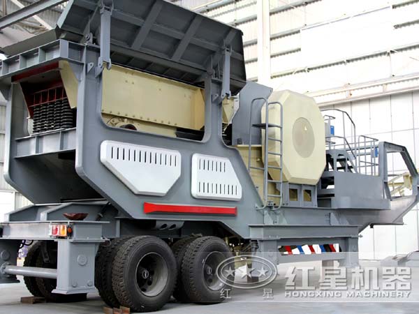 輪胎式移動破碎機(jī)