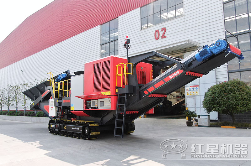 履帶移動(dòng)顎式破碎站圖片