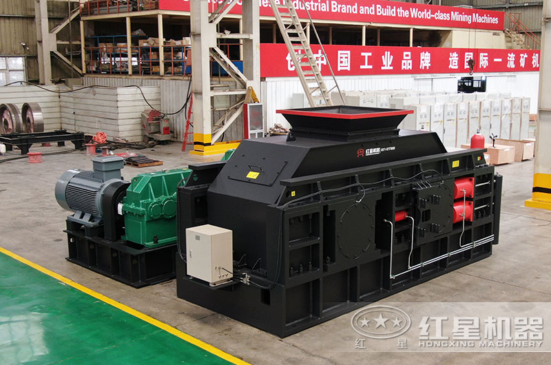 液壓對輥制砂機(jī)圖片