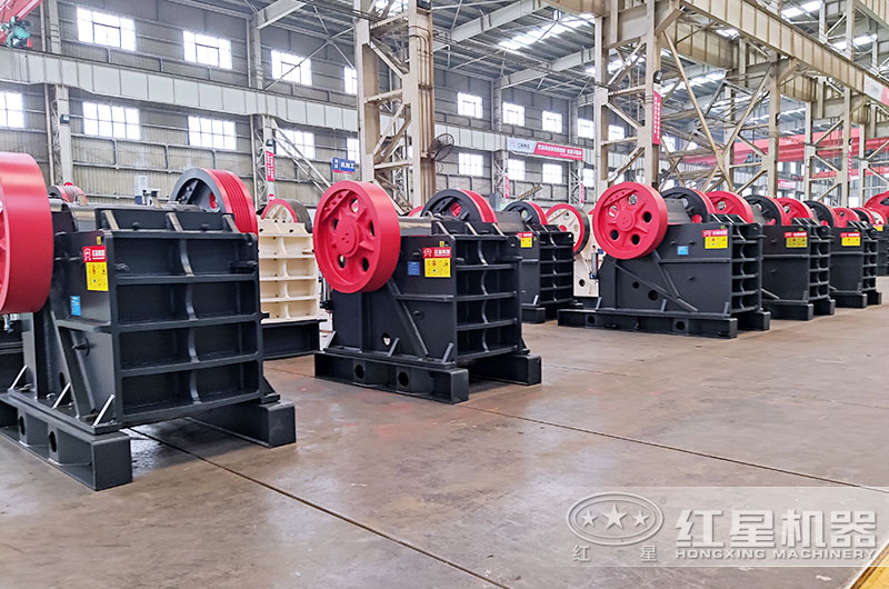 顎式破碎機(jī)實(shí)拍圖 顎式破碎機(jī)實(shí)拍圖