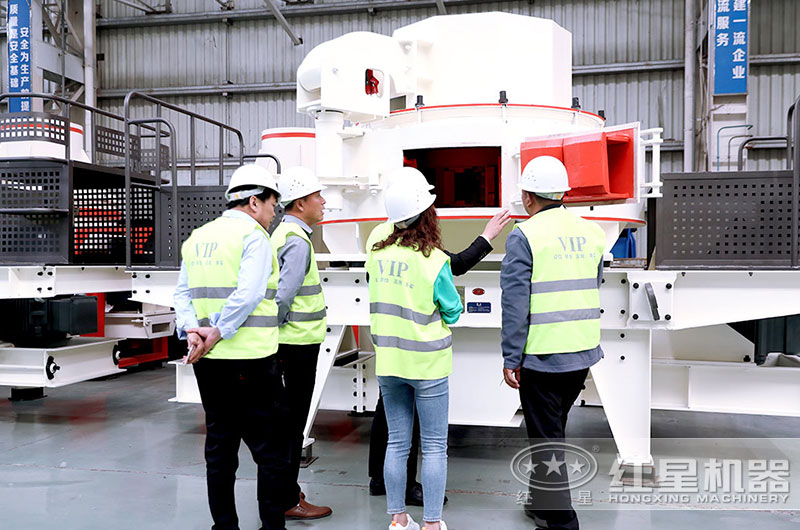 客戶到廠考察設(shè)備