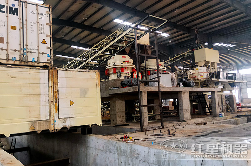 山東客戶河卵石制砂現(xiàn)場實拍圖