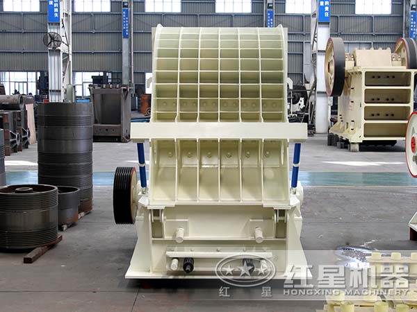 反擊式破碎機(jī) 反擊式破碎機(jī)