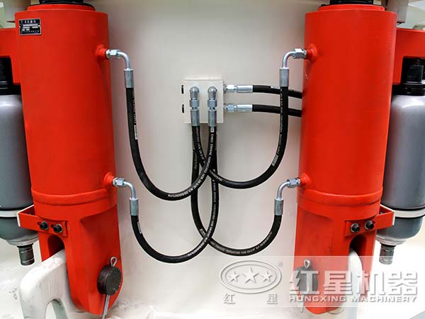 礦渣破碎機局部細(xì)節(jié)