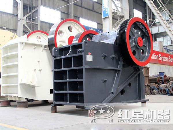 顎式打石機設(shè)備