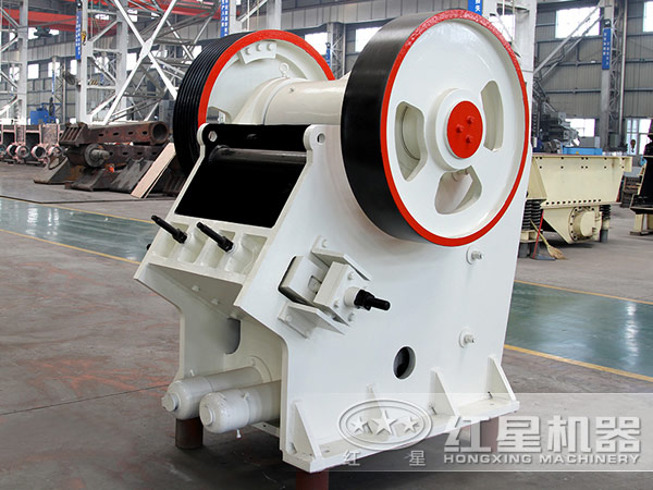 對比傳統(tǒng)鄂破機，新一代歐版鄂式破碎機具有哪些優(yōu)勢？