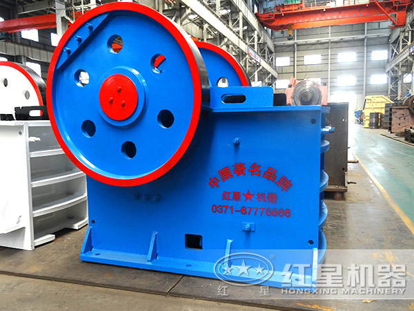 150×250顎式破碎機(jī)小體格擁有大能量， 輔助客戶創(chuàng)高收