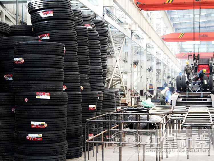 紅星車載移動(dòng)破碎機(jī)生產(chǎn)廠家