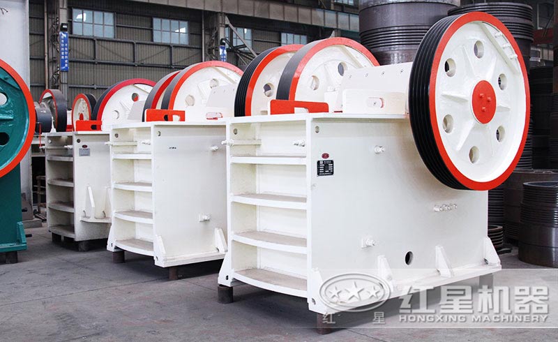 哪兒有小型石子破碎機？一套價錢是多少？