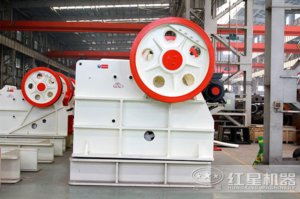 HD德版鄂式破石機(jī)