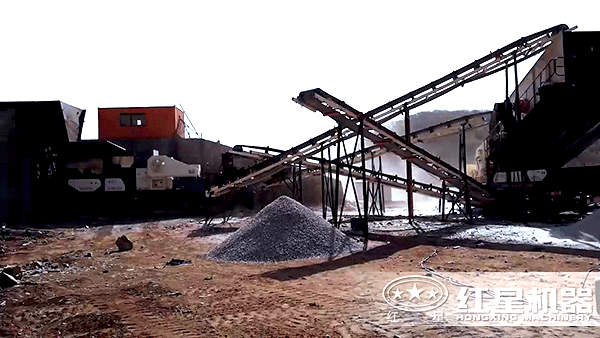 簡易移動破碎站與一體式移動破碎機有什么區(qū)別，價格分別是多少？