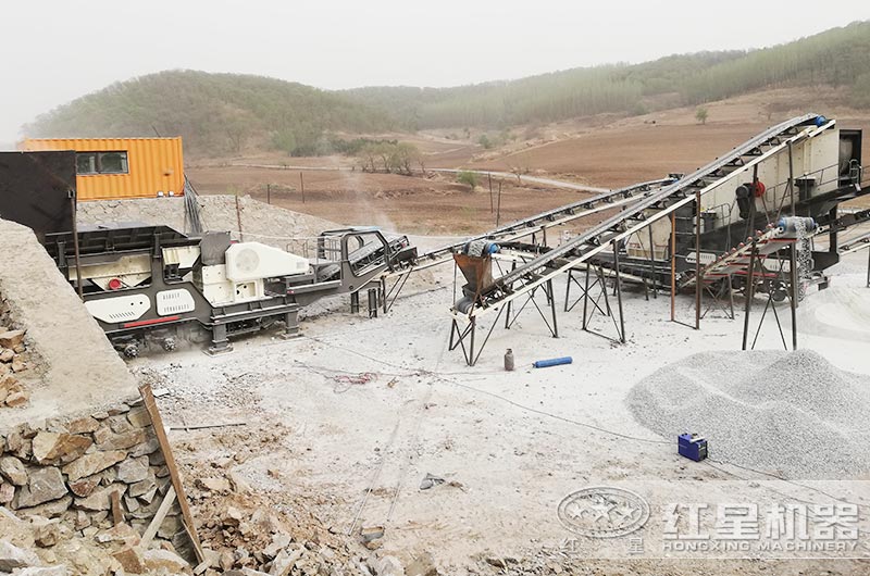 時產(chǎn)15、20、30噸的小型移動碎石機可行嗎？