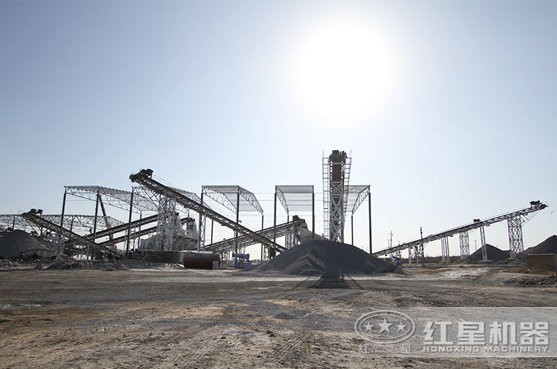 一套機(jī)制砂機(jī)器多少錢(qián)？有沒(méi)有現(xiàn)場(chǎng)工作視頻