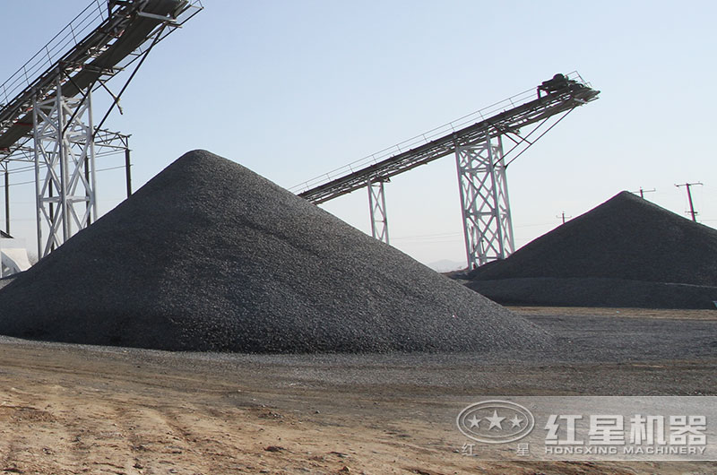 環(huán)保對生產(chǎn)機(jī)制砂的設(shè)備有什么要求，有沒有無塵生產(chǎn)現(xiàn)場