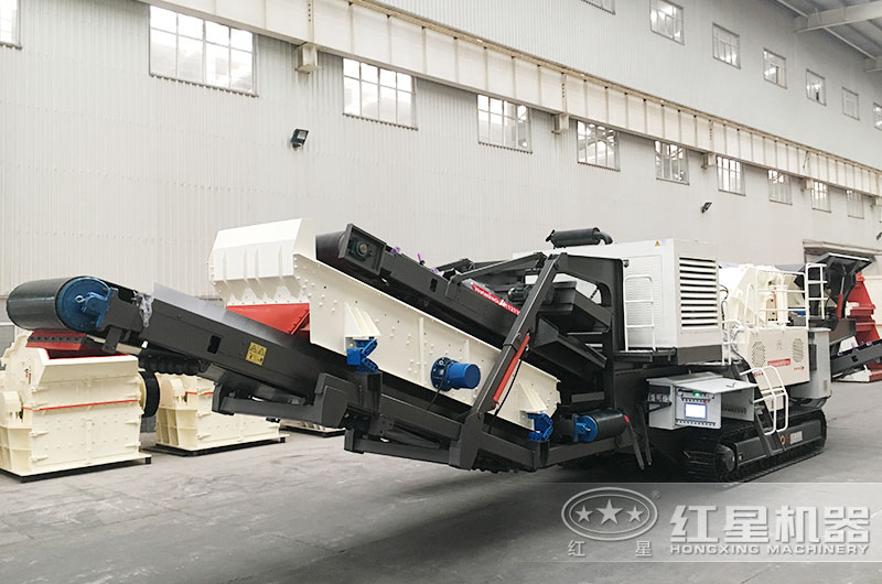 移動履帶反擊碎石機(jī)