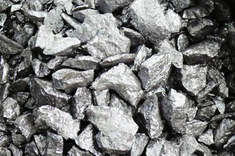 成套環(huán)保工業(yè)硅破碎機設(shè)備有哪些，價格是多少？