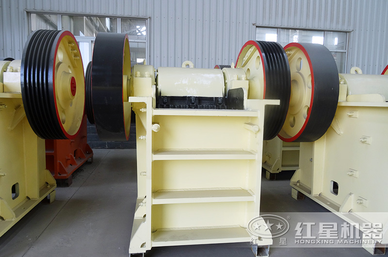 pex250×750細(xì)鄂式破碎機可以處理干的煤瀝青嗎？