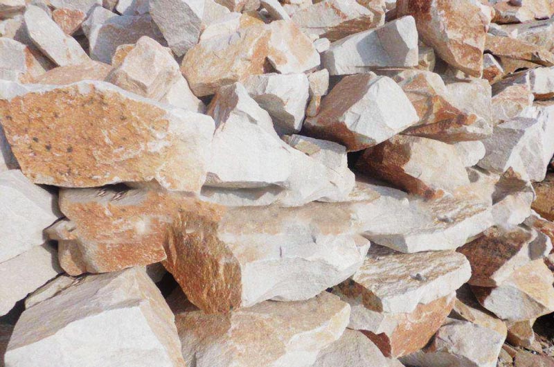 硅石礦加工設(shè)備|硅石整套加工設(shè)備都有哪些？