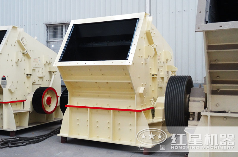 反擊破碎機型號有幾種？價格多少錢一臺？