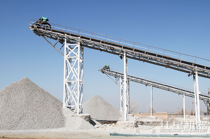 碎石粉碎機(jī)每天能碎多少噸石料？大概多少錢一套？