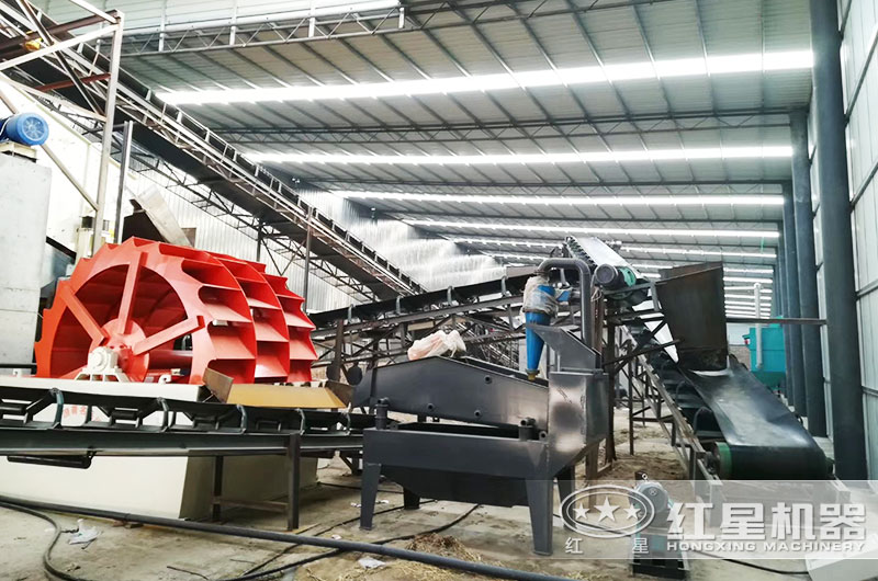 水洗沙機(jī)械多少錢一套？（內(nèi)有大型水洗沙機(jī)械工作視頻）