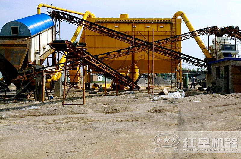 環(huán)保型機(jī)制砂生產(chǎn)線(xiàn)如何配置，一天能生產(chǎn)多少?lài)嵓?xì)沙？