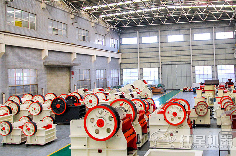 產(chǎn)量范圍在1-120噸的10萬內(nèi)顎式破碎機(jī)