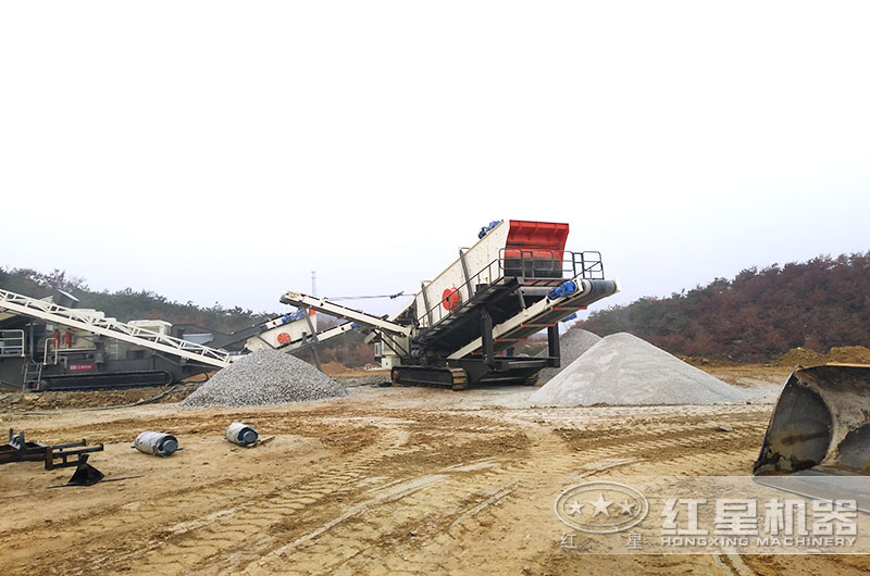 移動破石子機，目前國內(nèi)比較先進的破碎石子機器