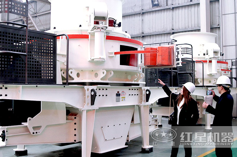 人造砂符合標(biāo)準(zhǔn)建筑用砂嗎？用哪種機(jī)制砂設(shè)備更好？