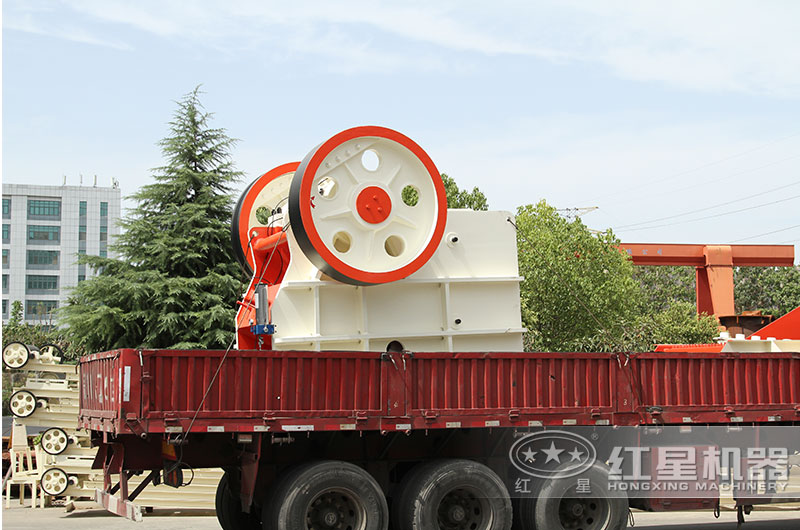 客戶訂購的顎破機發(fā)貨啦！