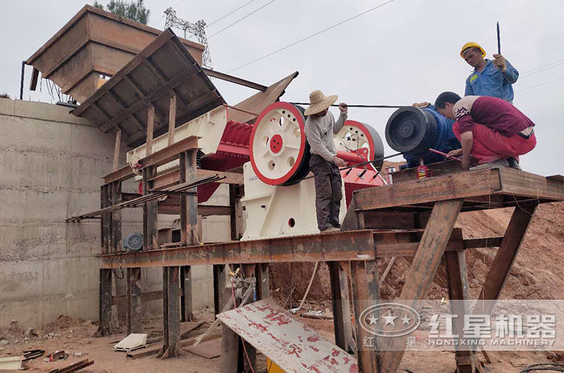 顎式破碎機(jī)可以用于細(xì)碎嗎?出料粒度怎么調(diào)節(jié)？