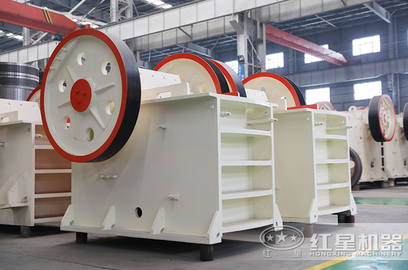 75型破碎機(jī)每小時(shí)產(chǎn)量是多少？投一部75破碎機(jī)需用多少錢