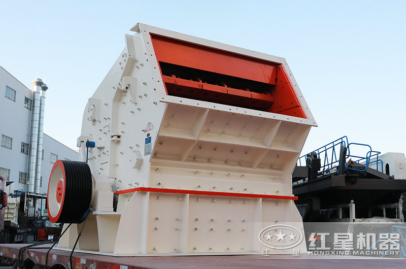 哪種型號(hào)的破碎機(jī)能處理50公分到20公分硬度不大的物料？