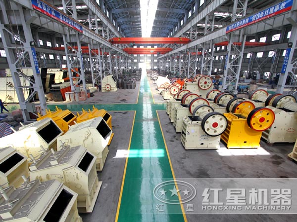 哪款破碎機(jī)更適合石料破碎生產(chǎn)線的細(xì)碎加工？