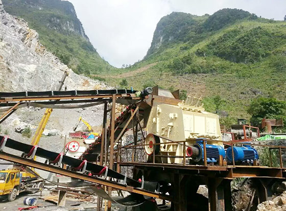河南洛陽破碎生產(chǎn)線現(xiàn)場(chǎng)